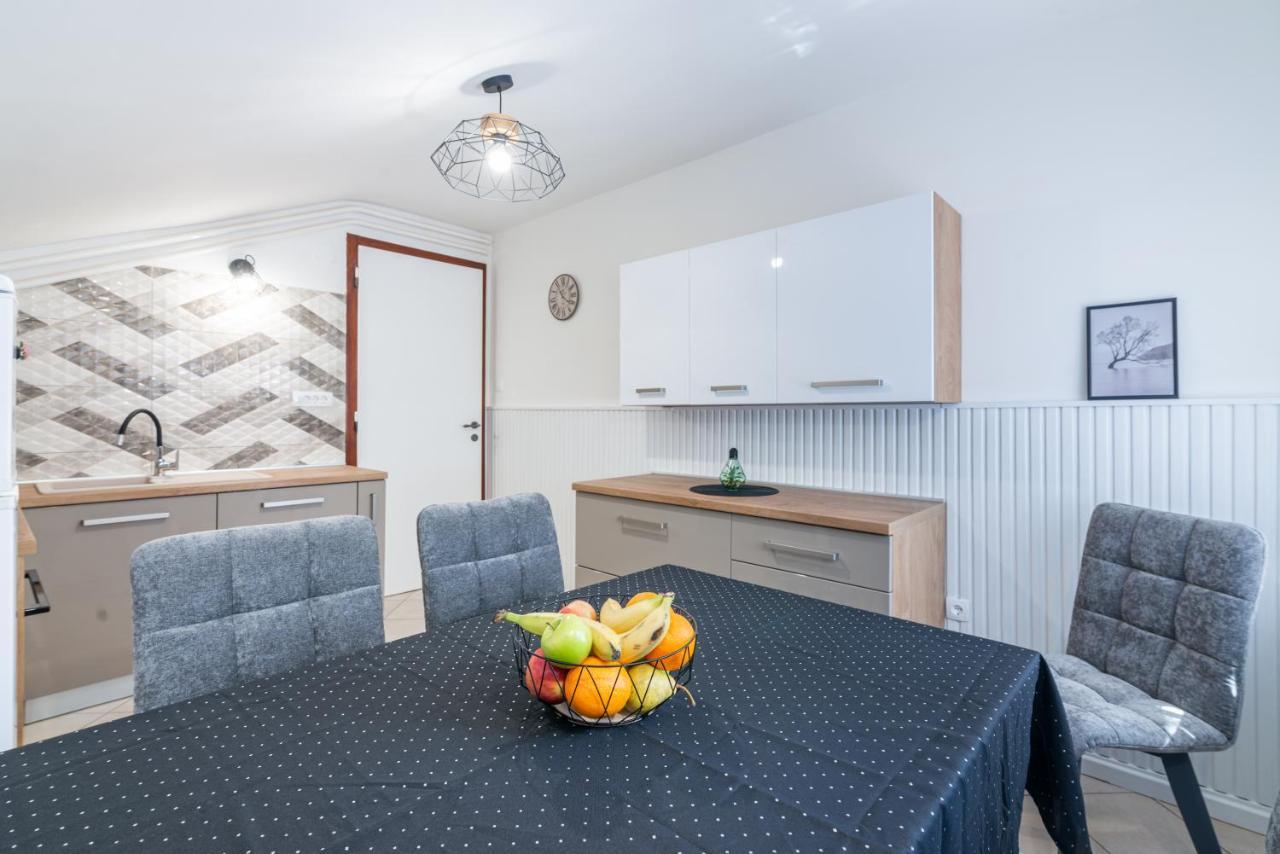 Apartments Virna Opatija Eksteriør bilde